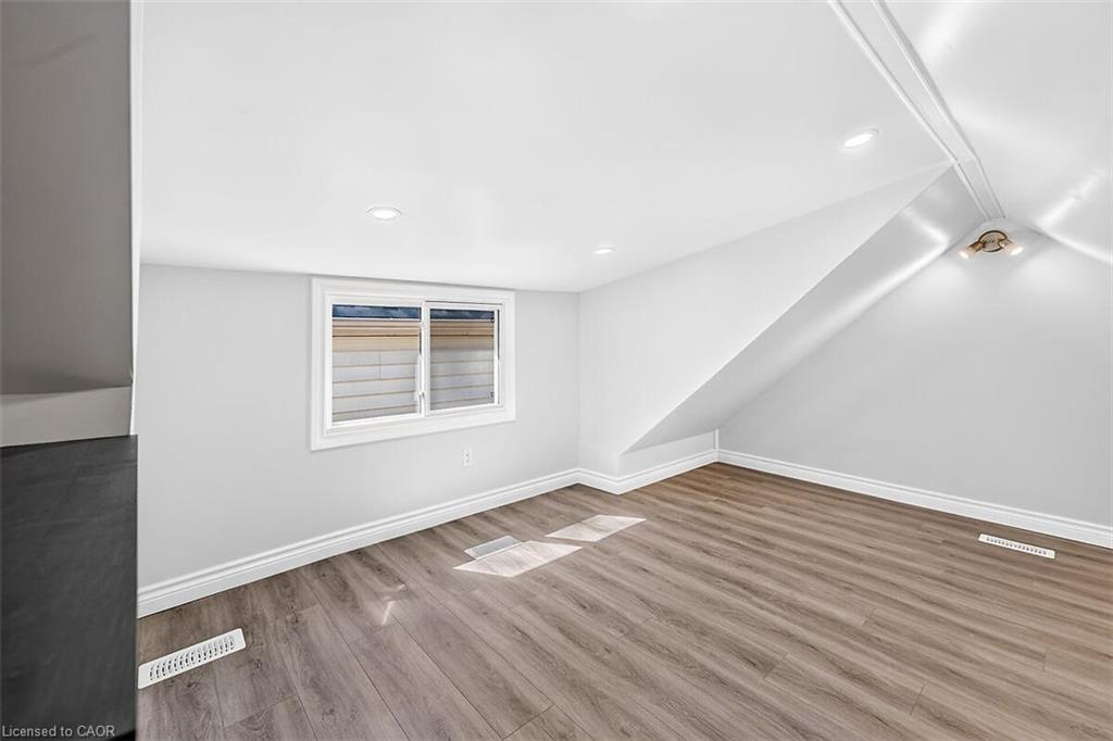 4 Albemarle Street Property Photo 24