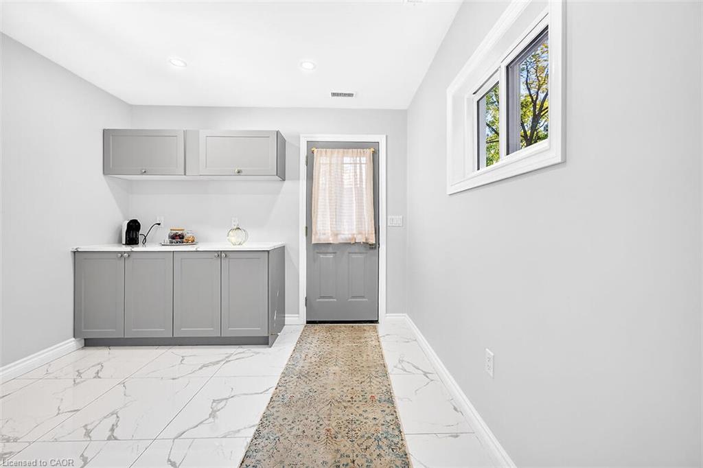 4 Albemarle Street Property Photo 30