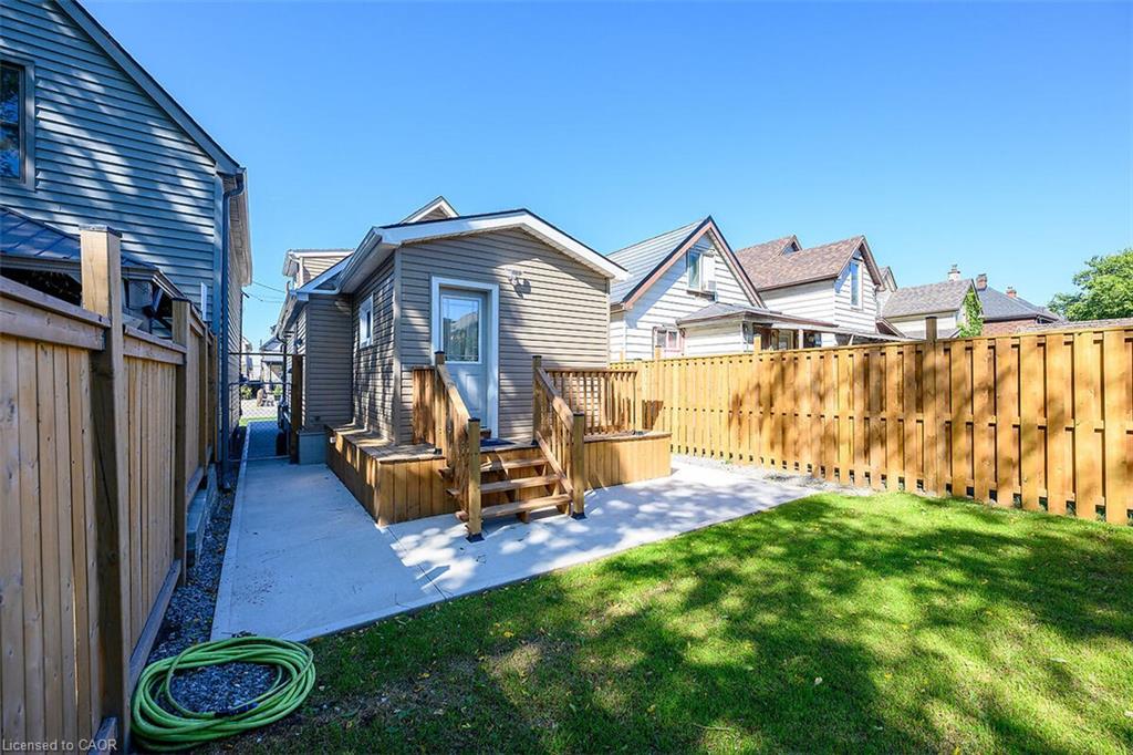4 Albemarle Street Property Photo 35