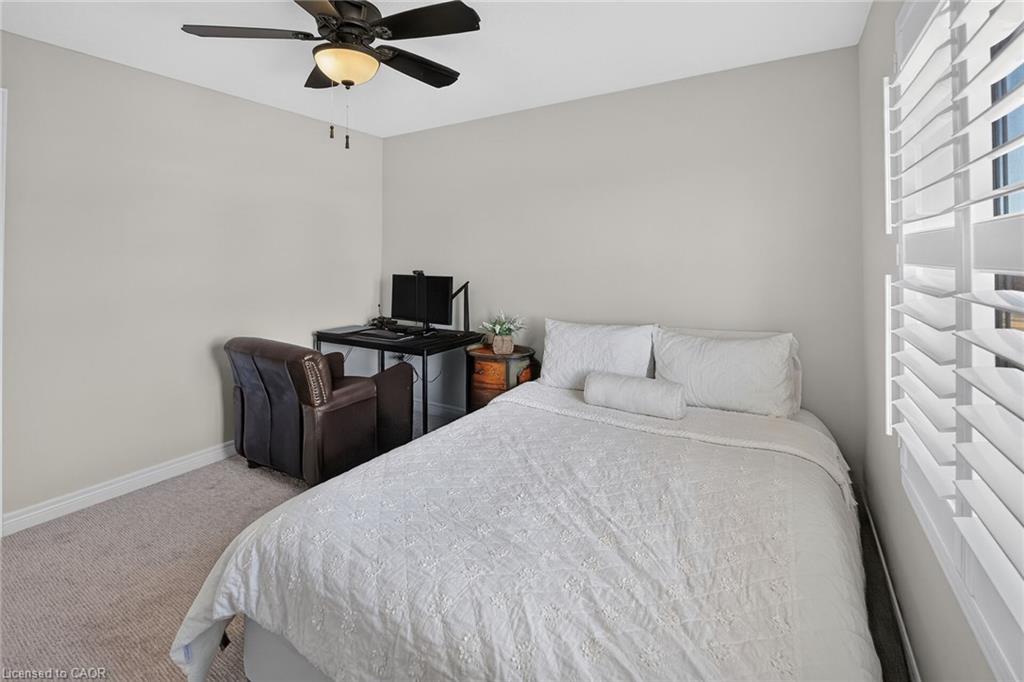 69 Sumner Crescent Property Photo 25