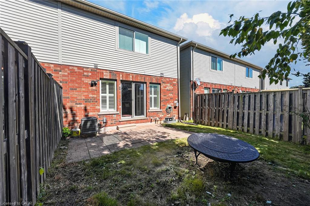 69 Sumner Crescent Property Photo 31