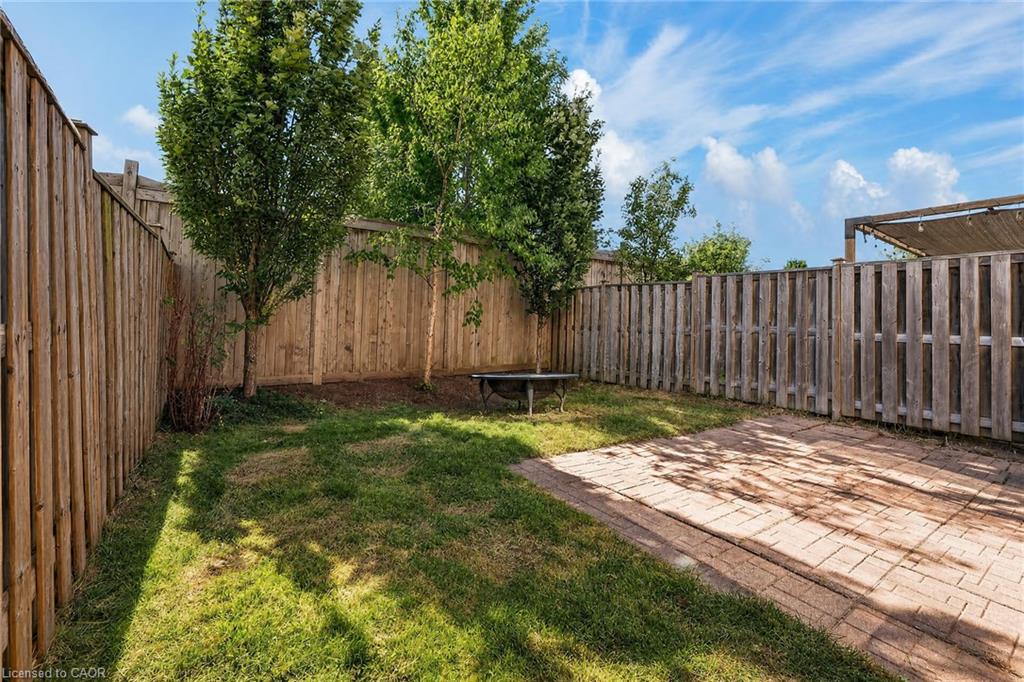 69 Sumner Crescent Property Photo 33