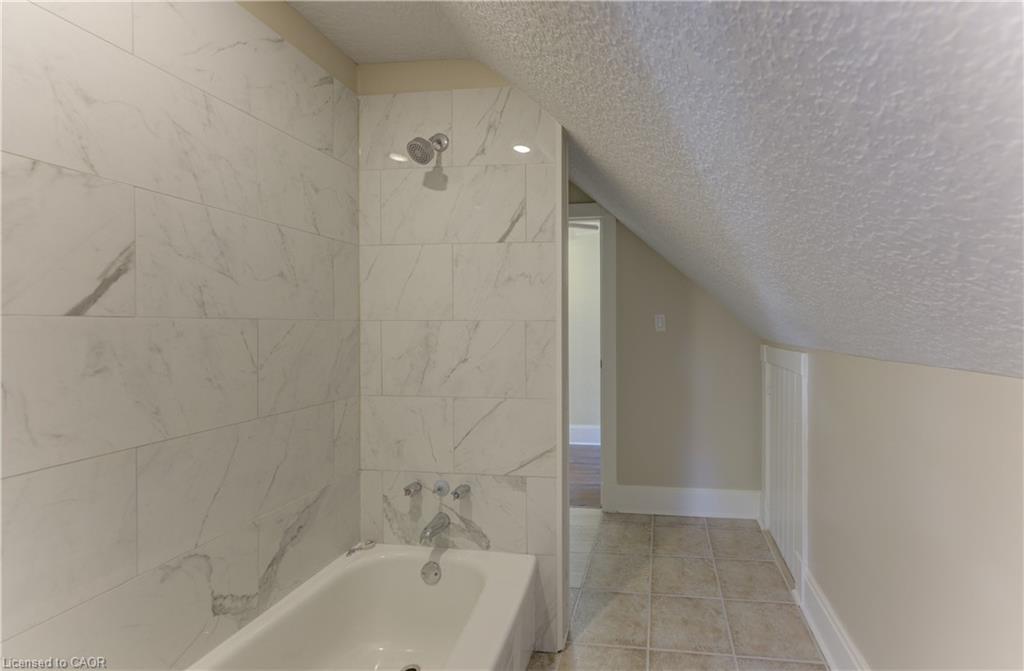 180 Hewat Street Property Photo 27