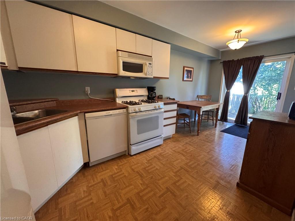 42 Swayze Court Property Photo 9
