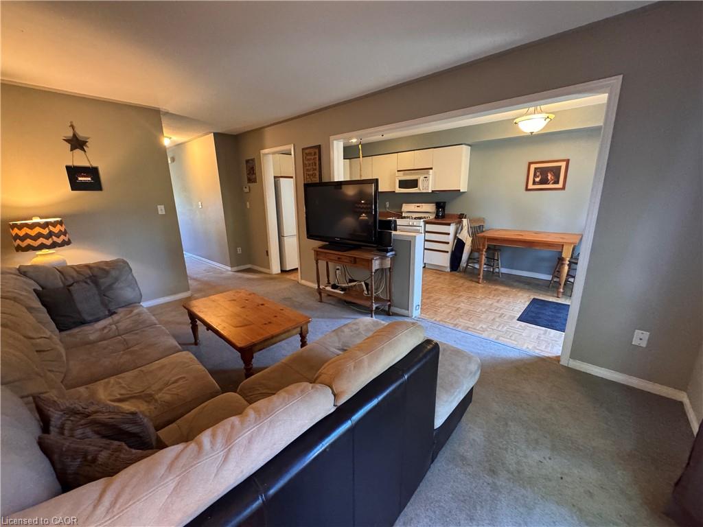 42 Swayze Court Property Photo 14