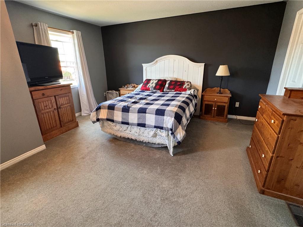 42 Swayze Court Property Photo 19