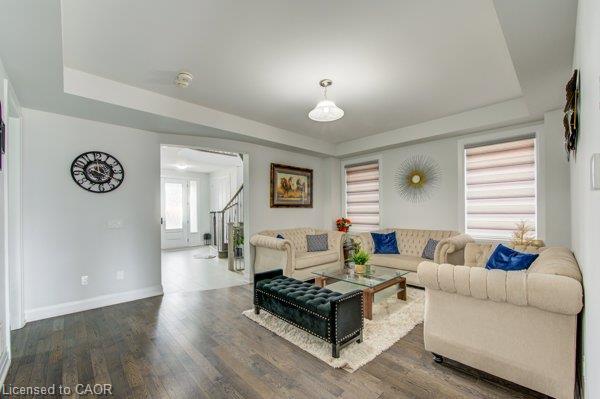 1080 Edinburgh Drive Property Photo 11