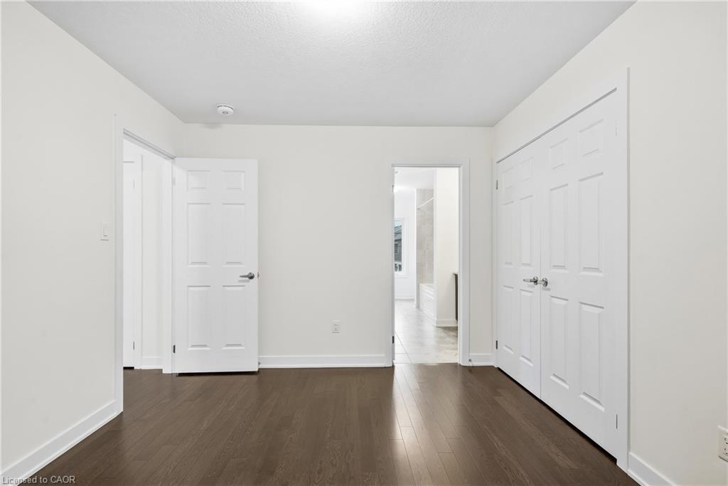 166 Aviron Crescent Property Photo 24