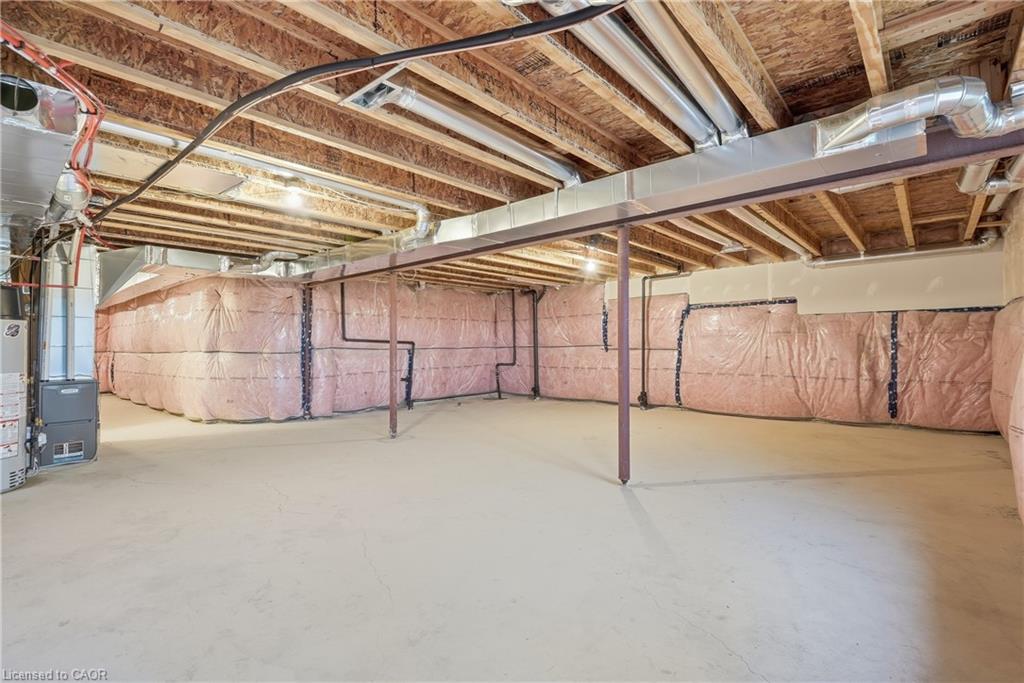 166 Aviron Crescent Property Photo 34