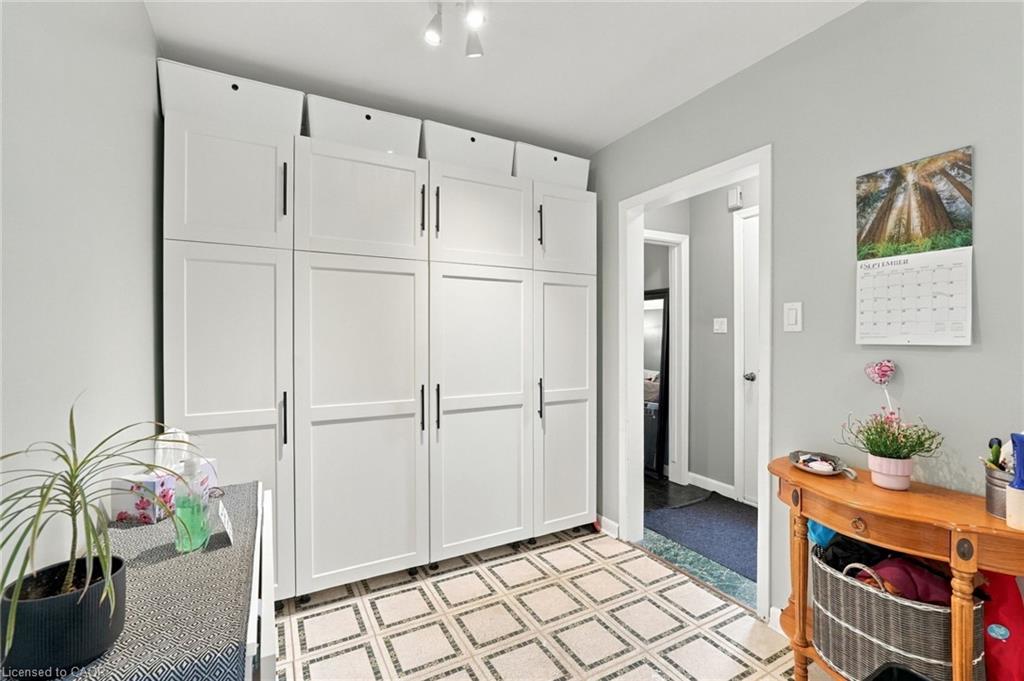 63 Ofield Road Property Photo 5