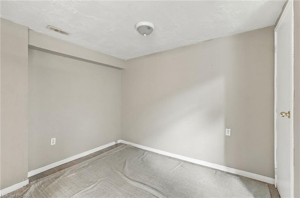 63 Ofield Road Property Photo 30