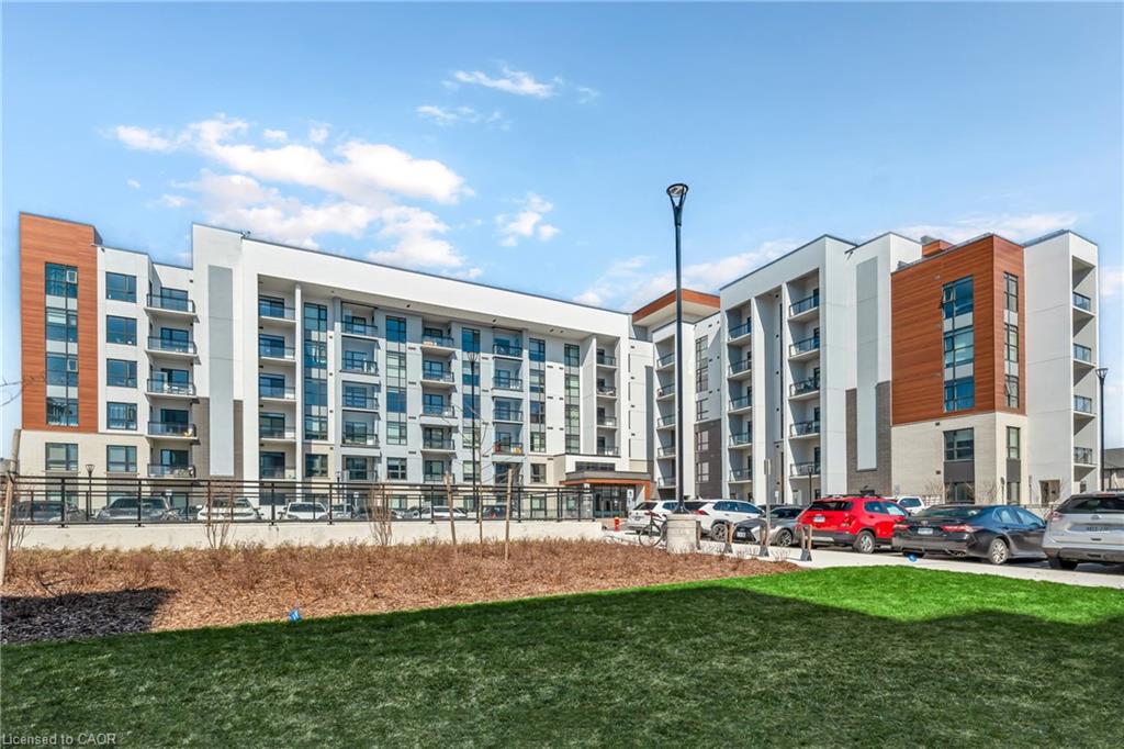 601-460 Gordon Krantz Avenue Property Photo 1