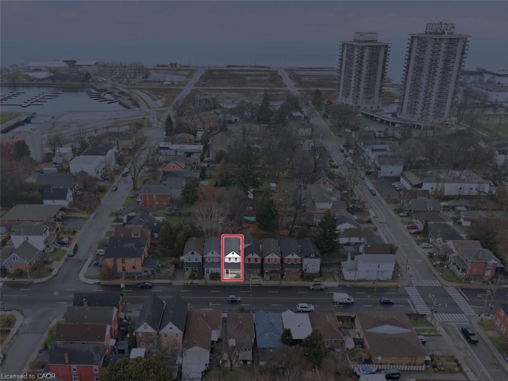 39 Burlington Street E Property Photo 34
