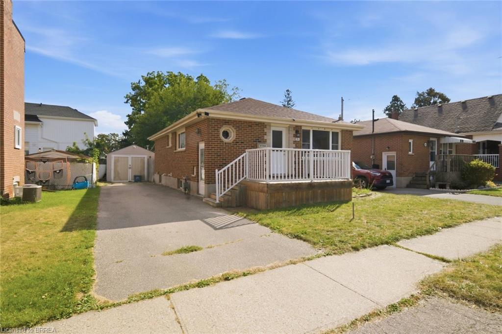 146 Superior Street Property Photo 1