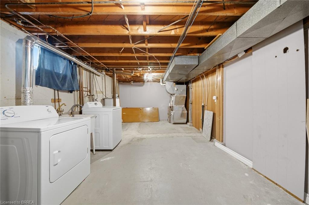 146 Superior Street Property Photo 20