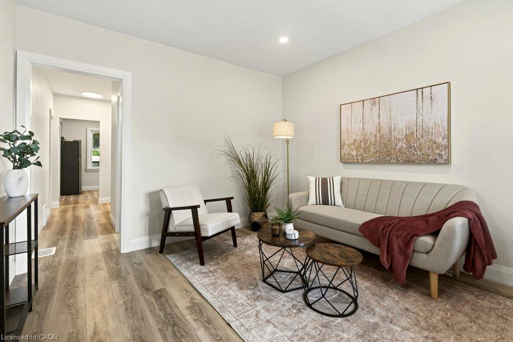 95 Chetwood Street Property Photo 4