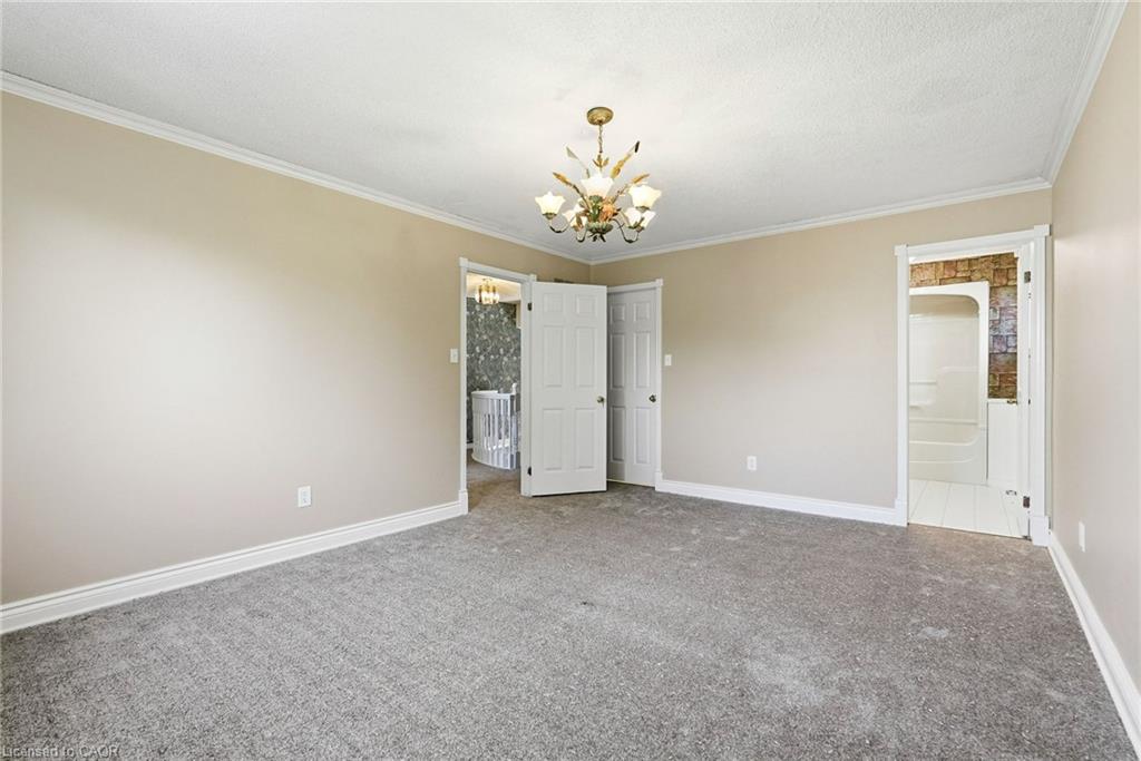 121 First Road W Property Photo 24