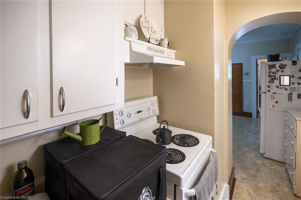 1000 Bridge Street E Property Photo 28