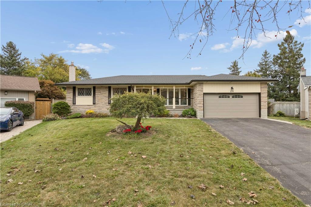 54 Hampton Place Property Photo 1