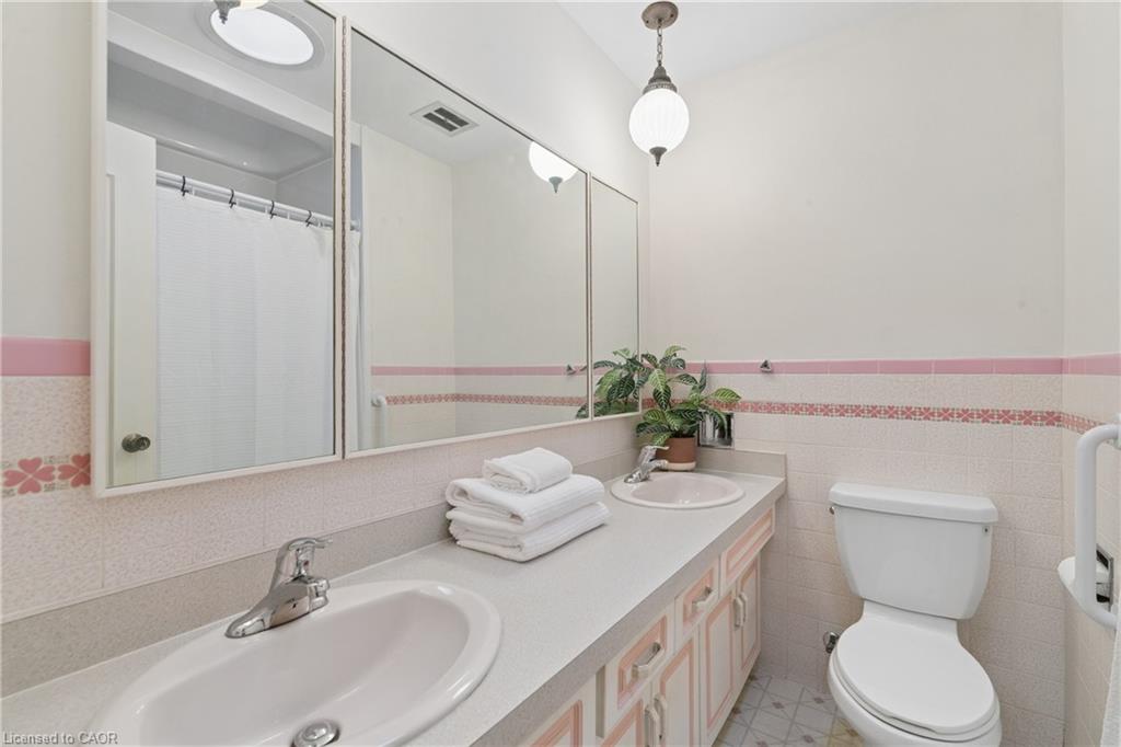 54 Hampton Place Property Photo 20