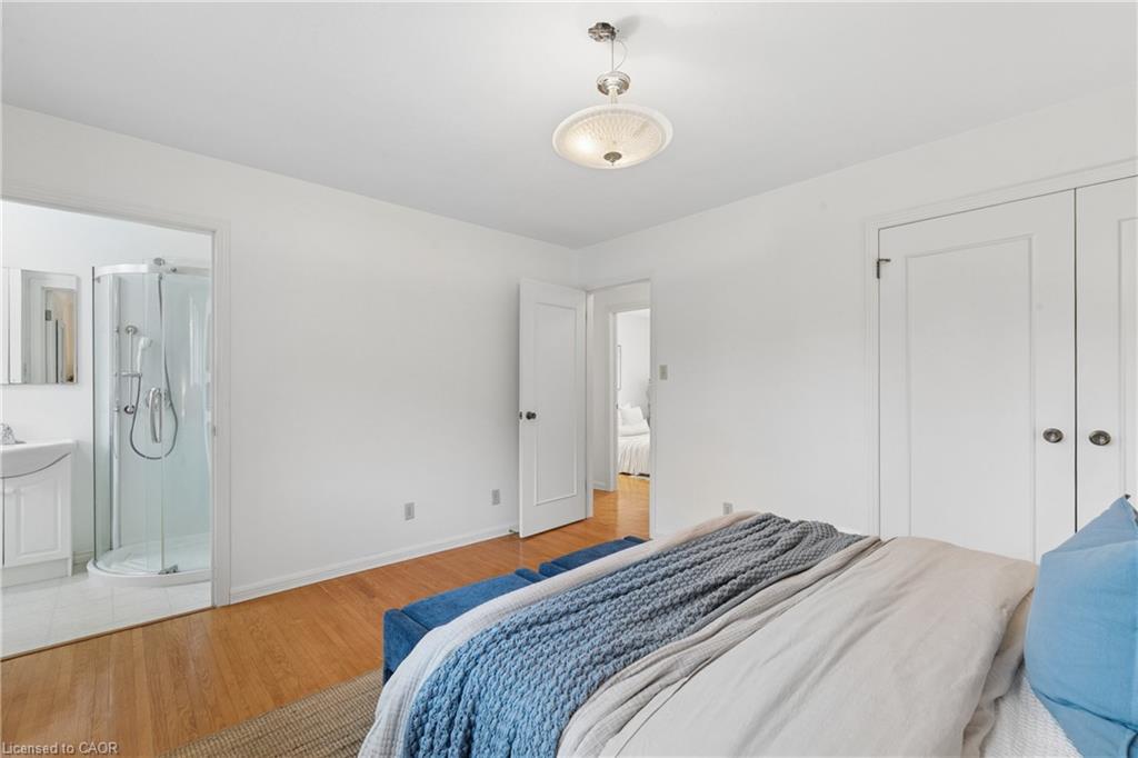 54 Hampton Place Property Photo 22