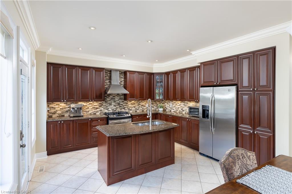 1384 Ferncrest Road Property Photo 16