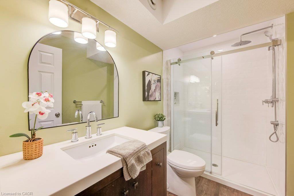 27 Coral Gables Crescent Property Photo 40