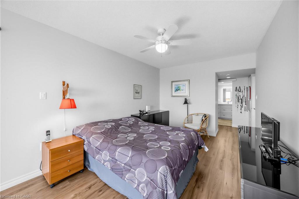 1271 Walden Circle Property Photo 11