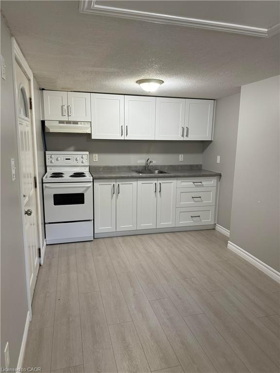 77 Cedar Street S Property Photo 2