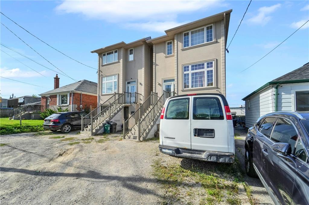 22 Jeavons Avenue Property Photo 1
