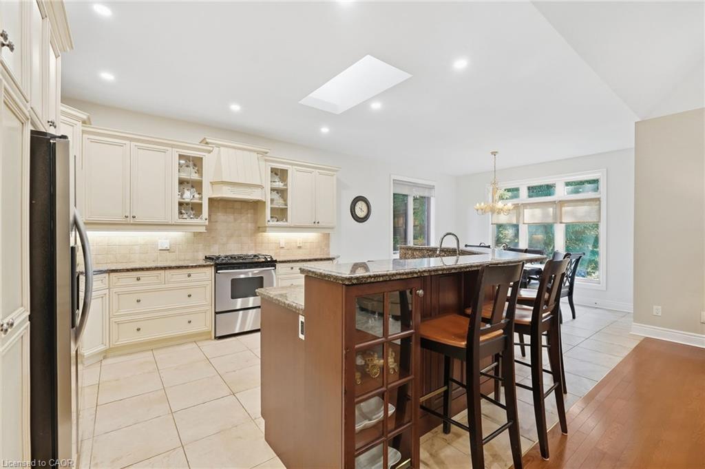 4 Summit Drive Property Photo 10