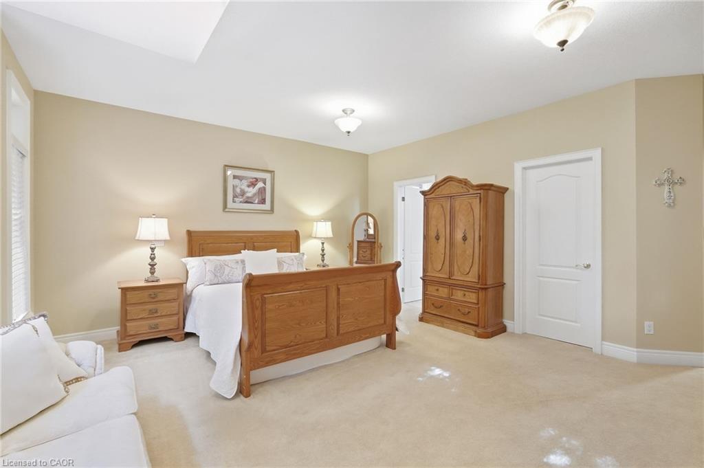 4 Summit Drive Property Photo 22