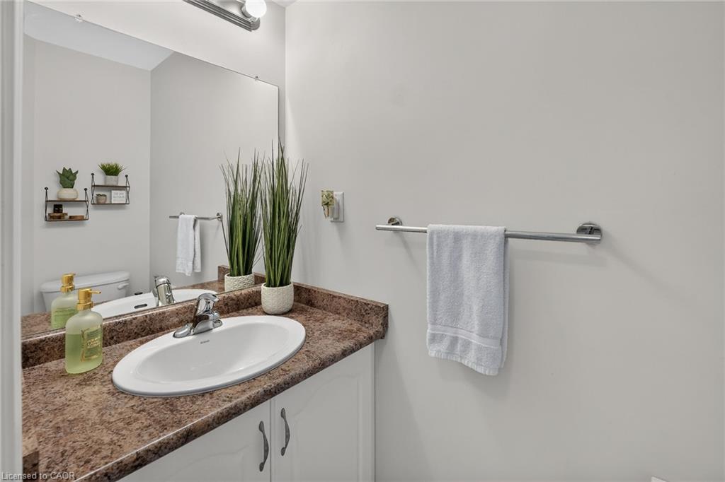 17 Cherry Avenue Property Photo 18