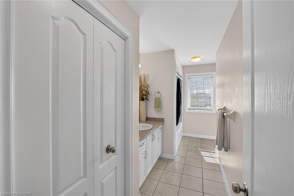17 Cherry Avenue Property Photo 28