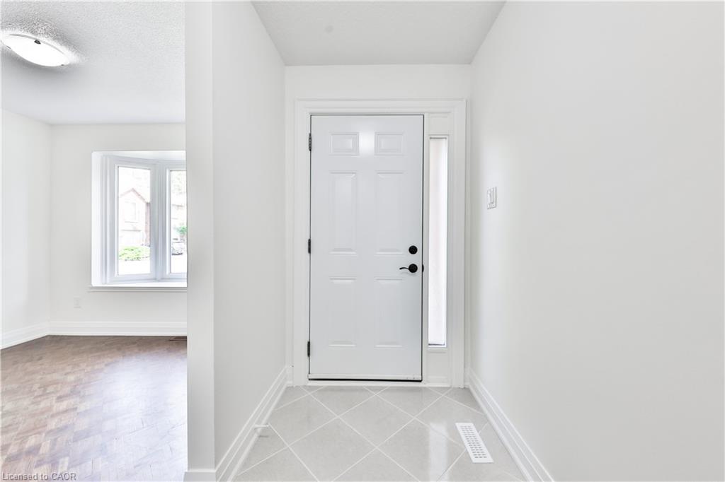 2-4635 Regents Terrace Property Photo 3