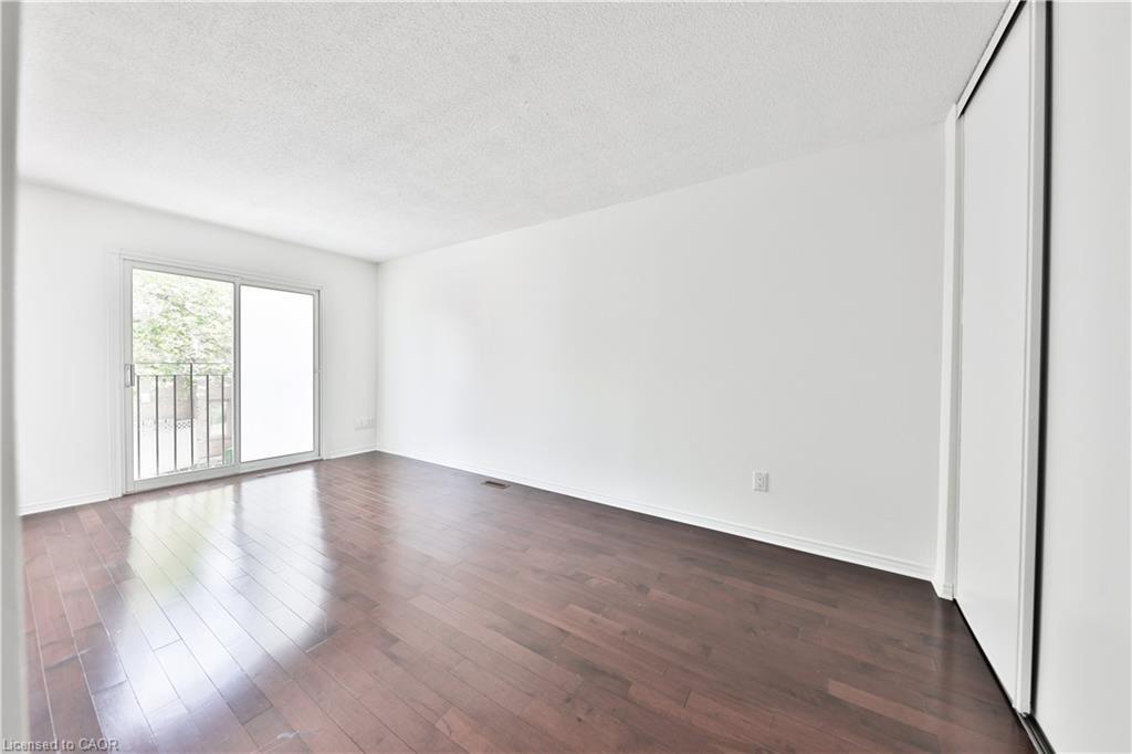 2-4635 Regents Terrace Property Photo 23
