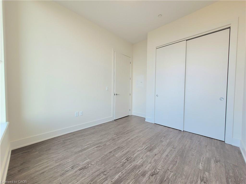1418-212 King William Street Property Photo 15