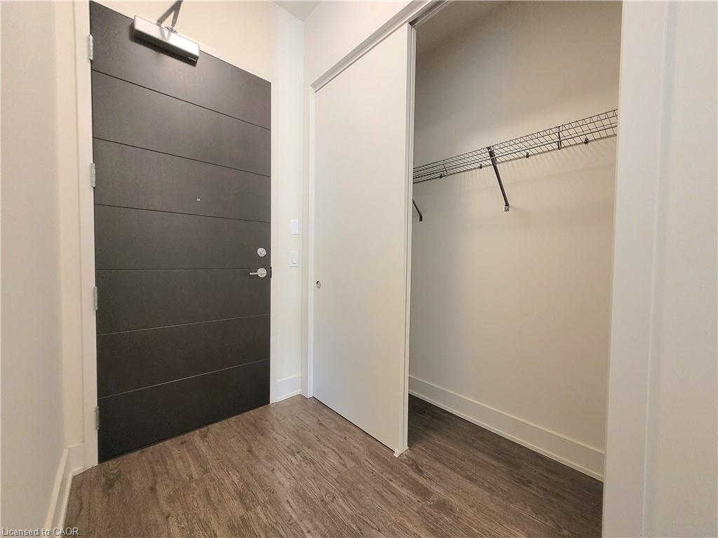 1418-212 King William Street Property Photo 19