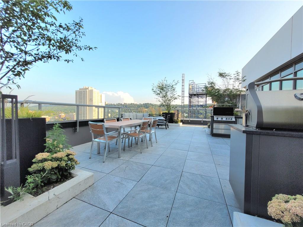 1418-212 King William Street Property Photo 24