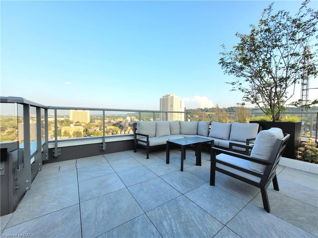 1418-212 King William Street Property Photo 26