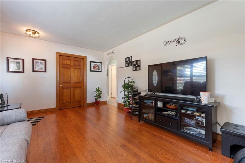91 Lynndale Road Property Photo 7