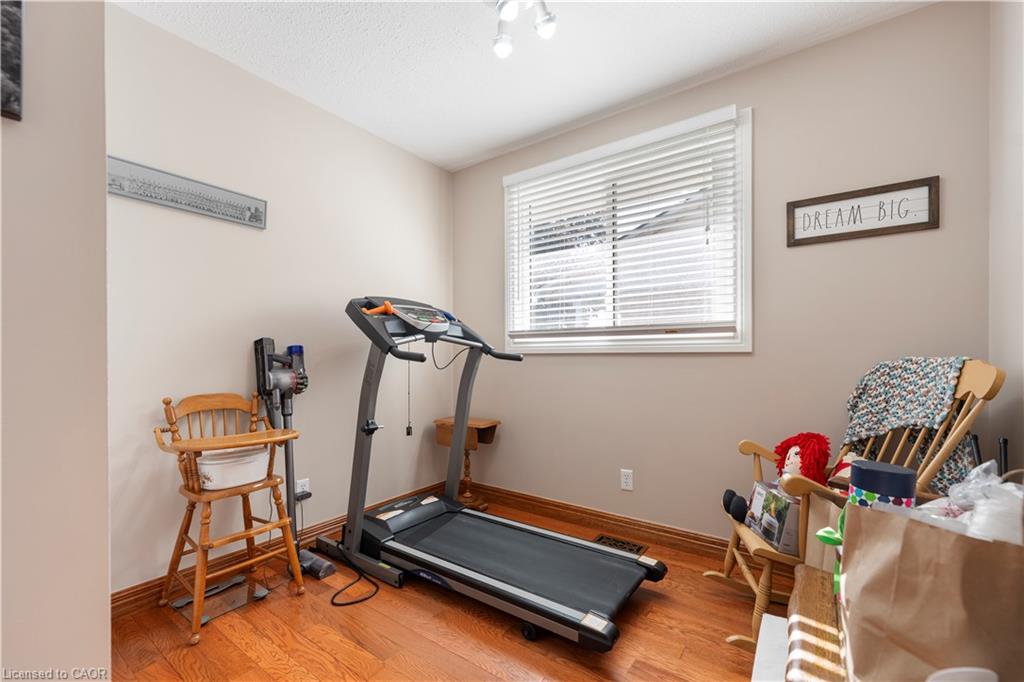 91 Lynndale Road Property Photo 13