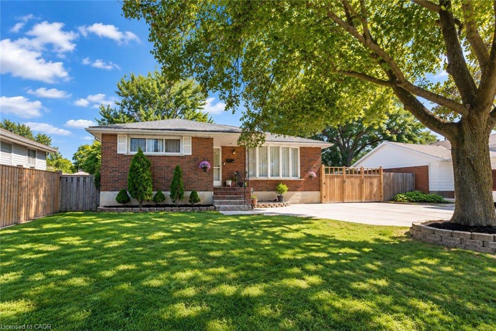 33 Bellingham Drive Property Photo 5