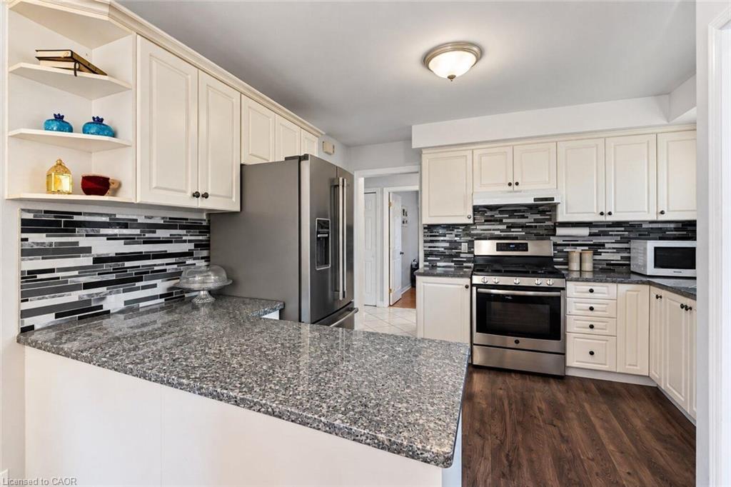 33 Bellingham Drive Property Photo 15