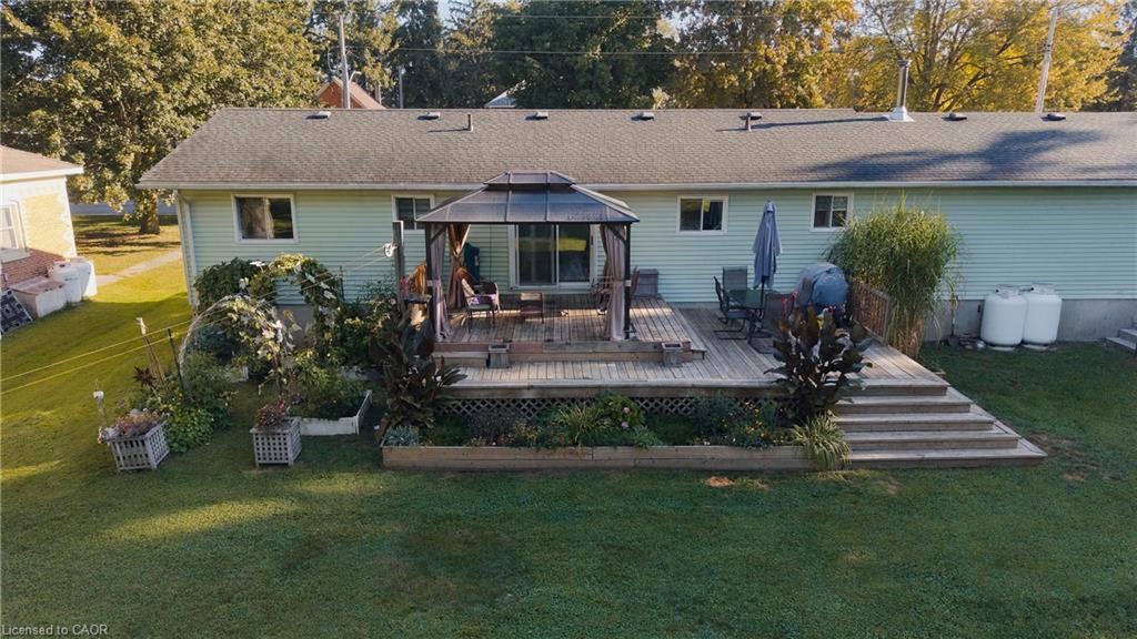 1065 Howick Street Property Photo 29