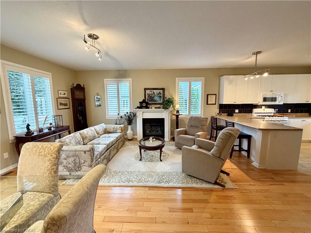 40 Stornoway Crescent Property Photo 13
