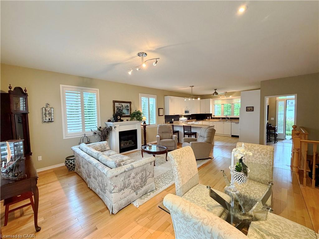 40 Stornoway Crescent Property Photo 14