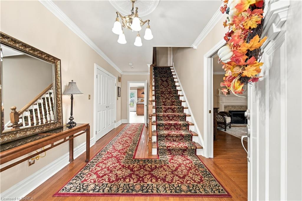 6 Hickory Hollow Property Photo 8