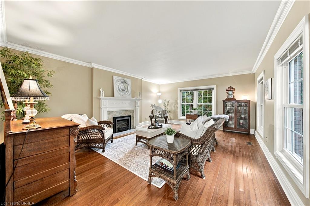 6 Hickory Hollow Property Photo 9
