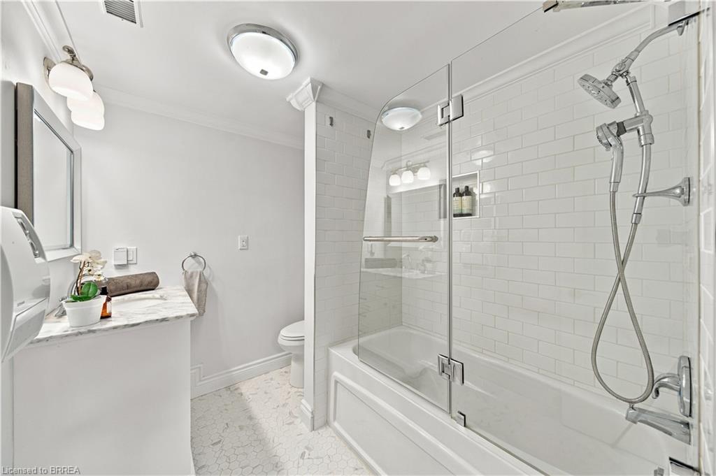 6 Hickory Hollow Property Photo 41